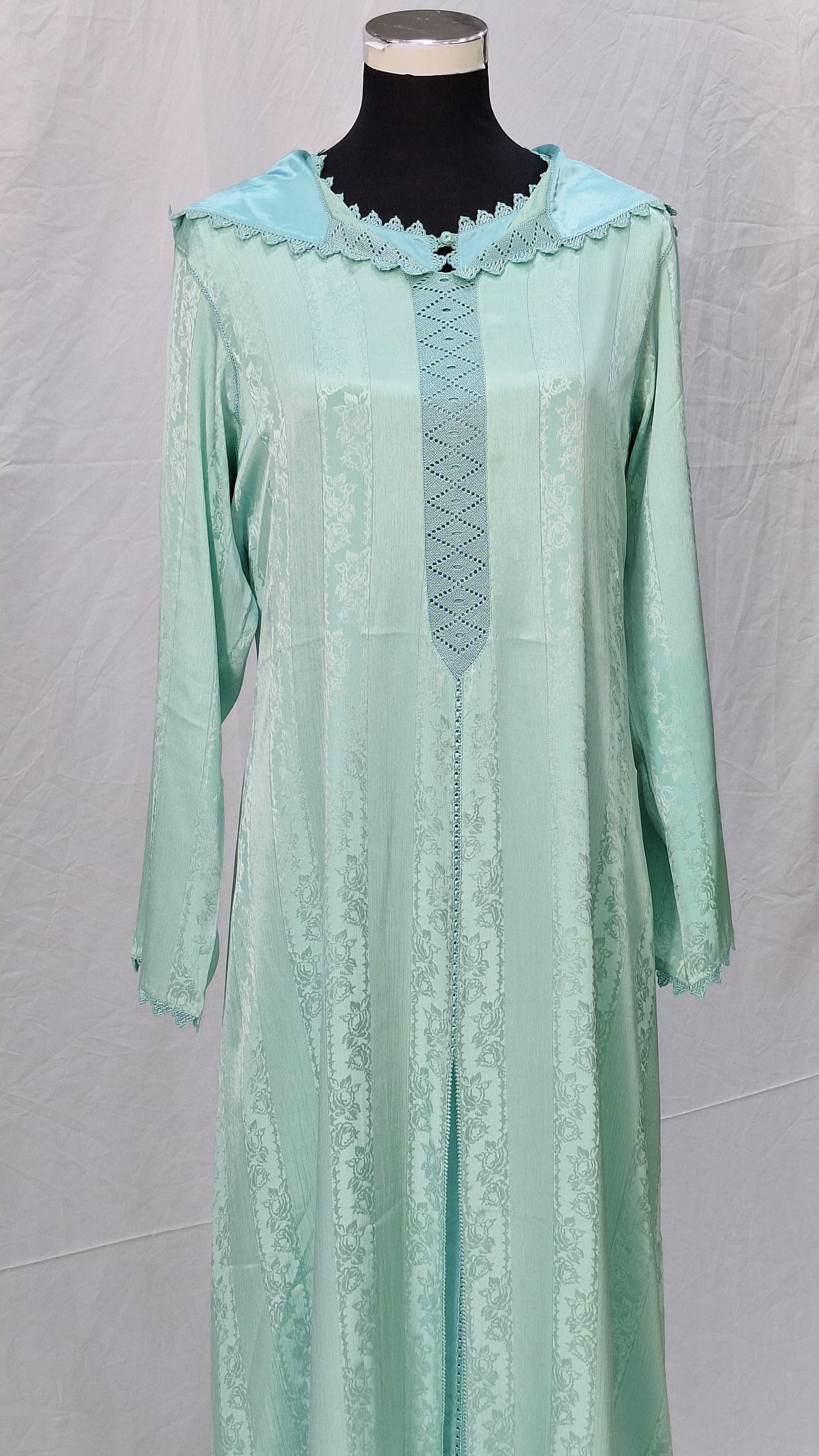 جلابة بقميص