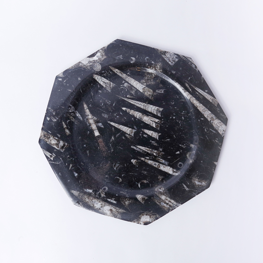 صحن من الرخام