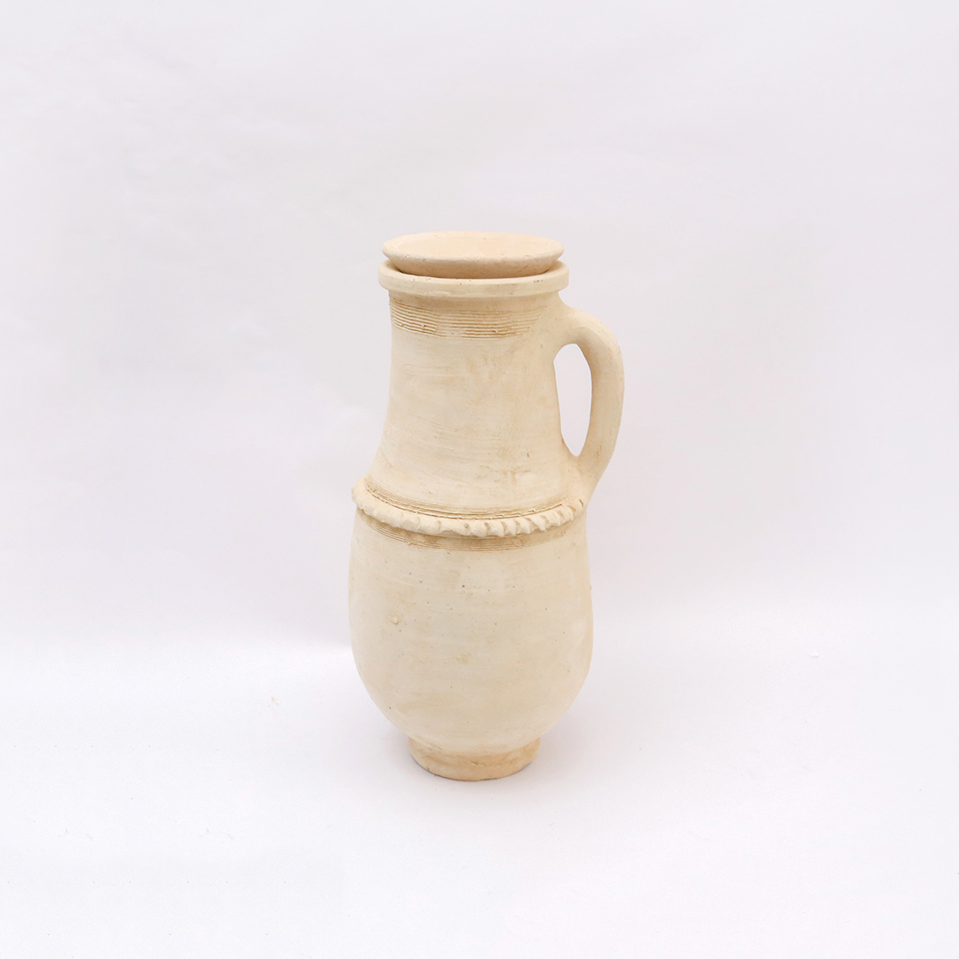 Bouteille en terre cuite