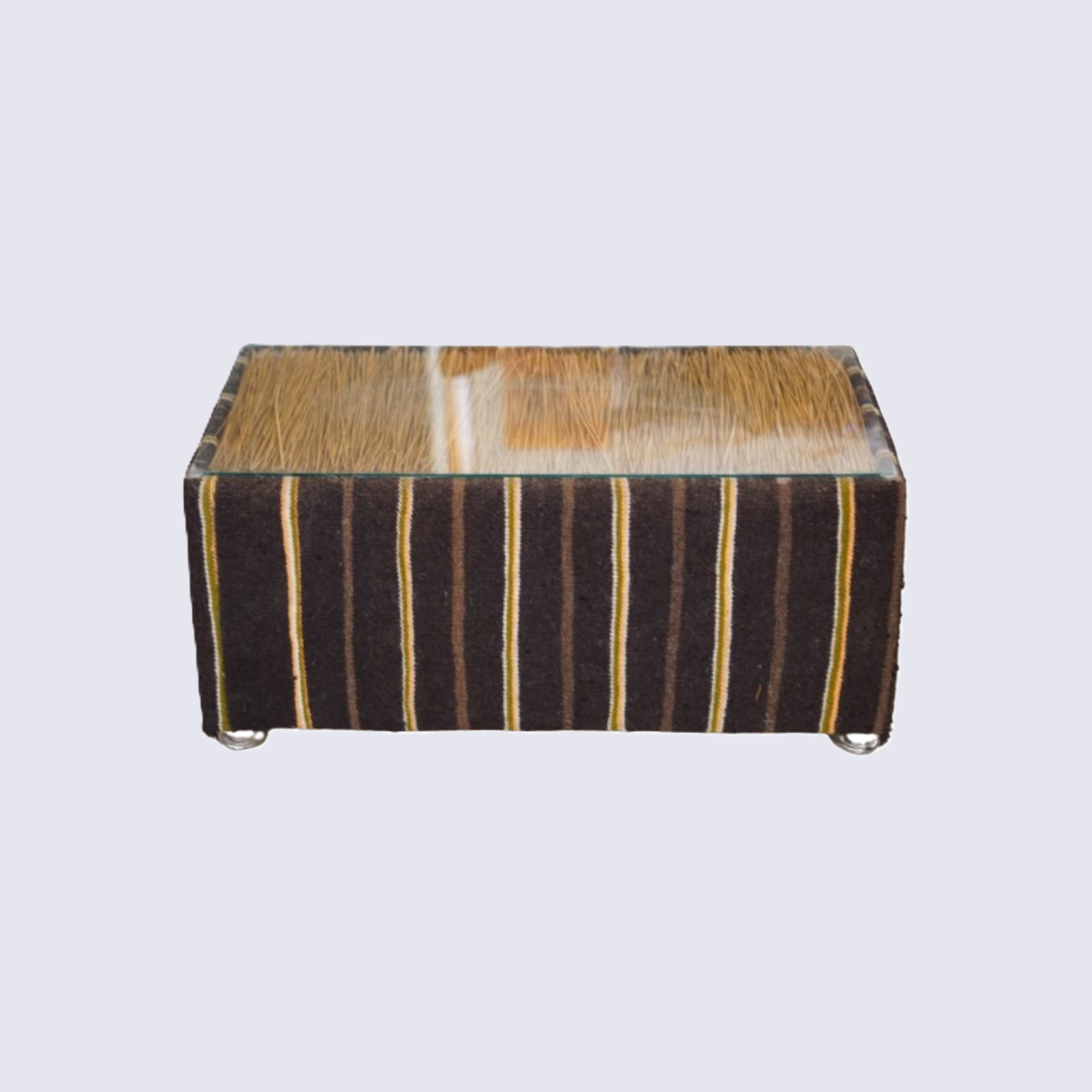 طاولة تقليدية