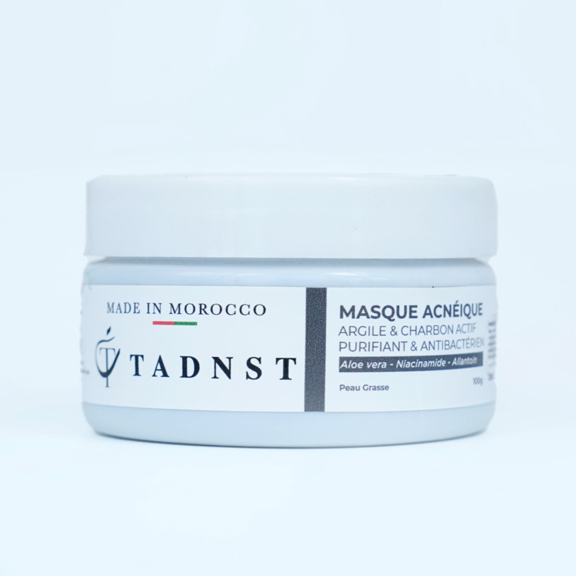 Masque au charbon actif