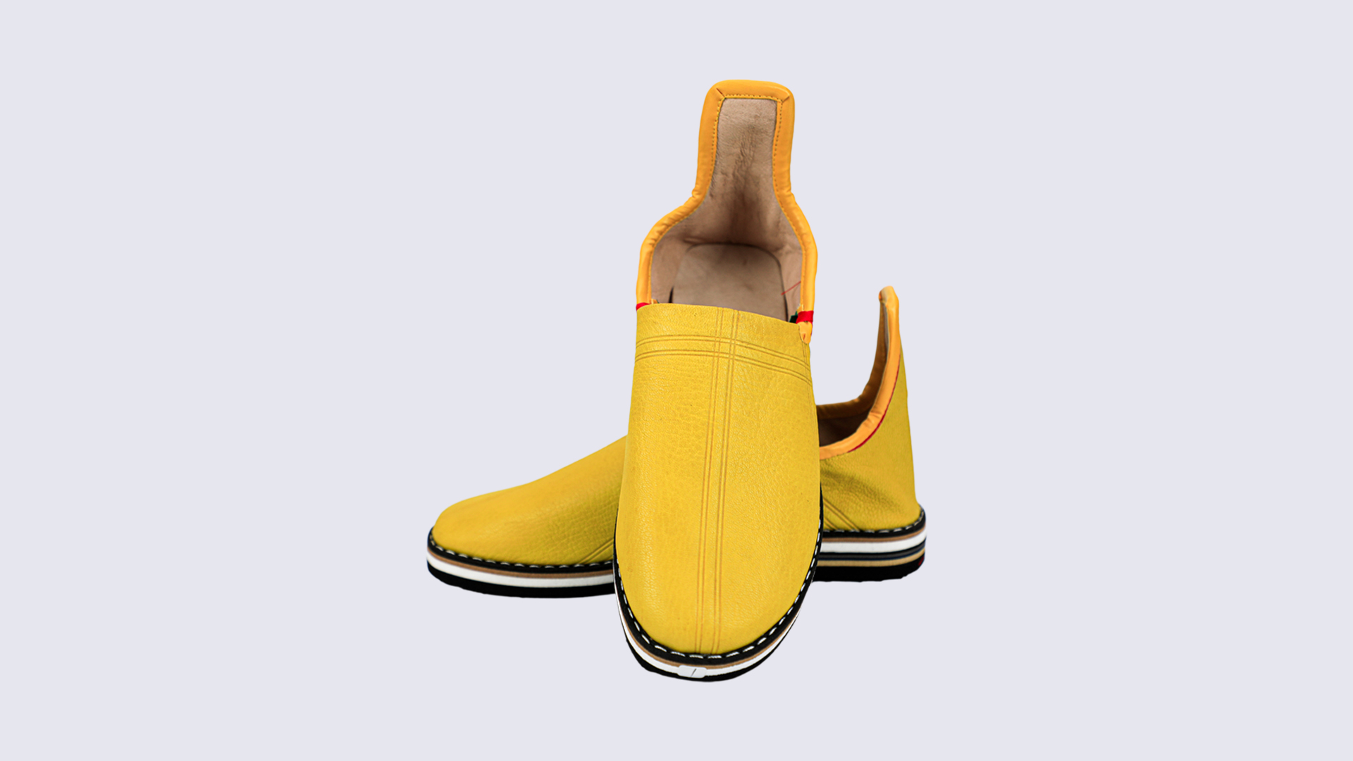 Babouches Traditionnelles en Semi-Cuir