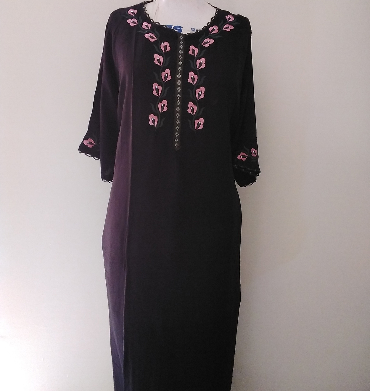 Pyjama avec randa et broderie rbatie