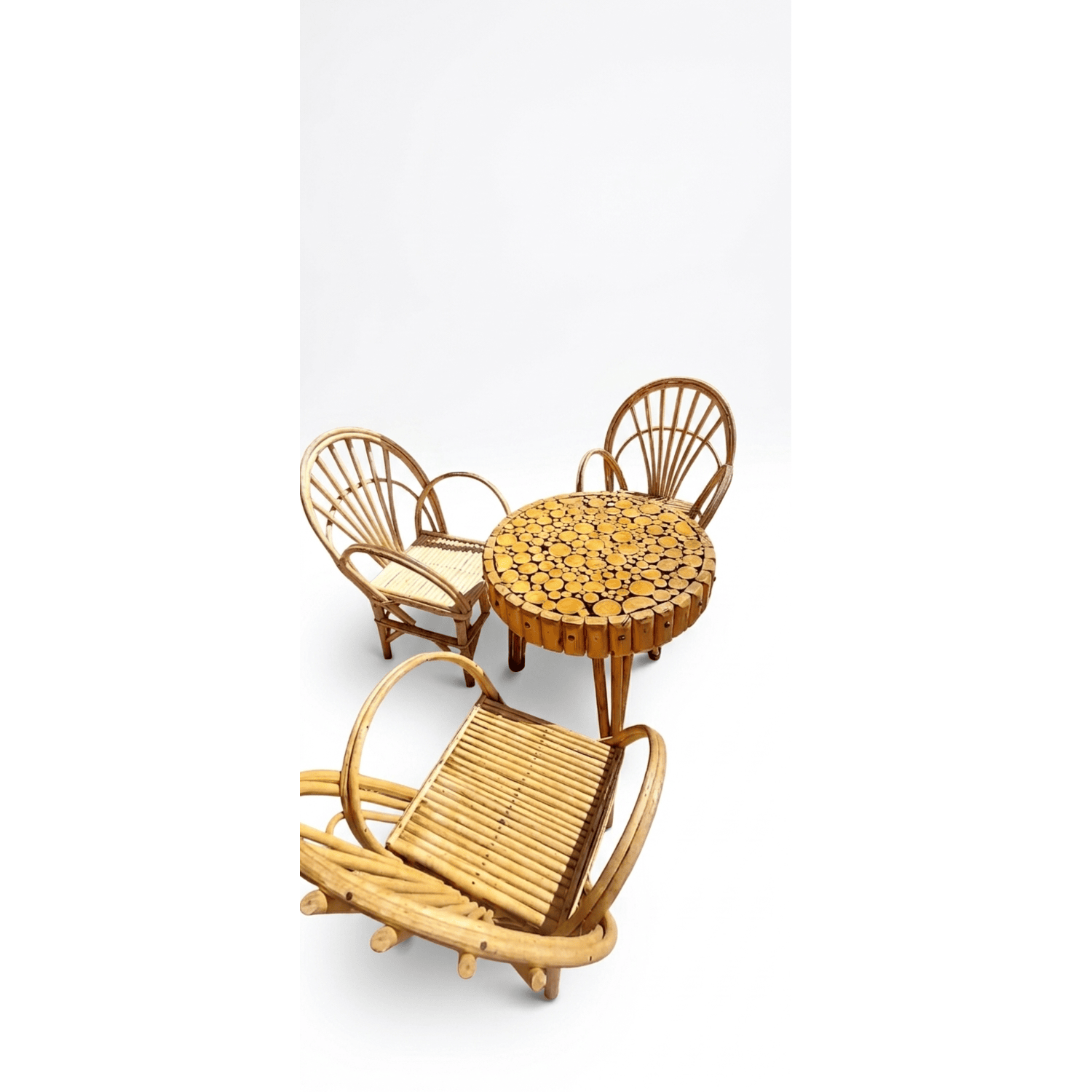 Table avec 3 chaises