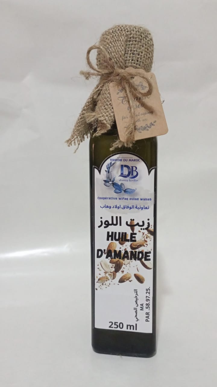 زيت اللوز