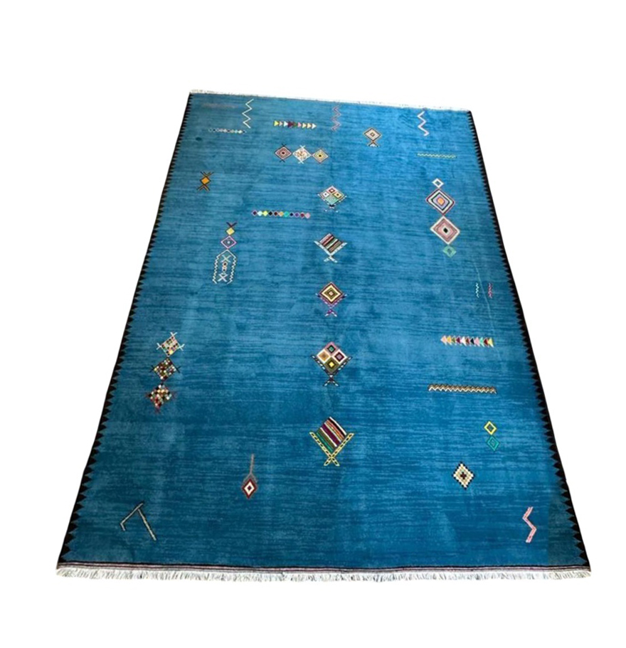 Tapis Rbati avec décoration Amazigh