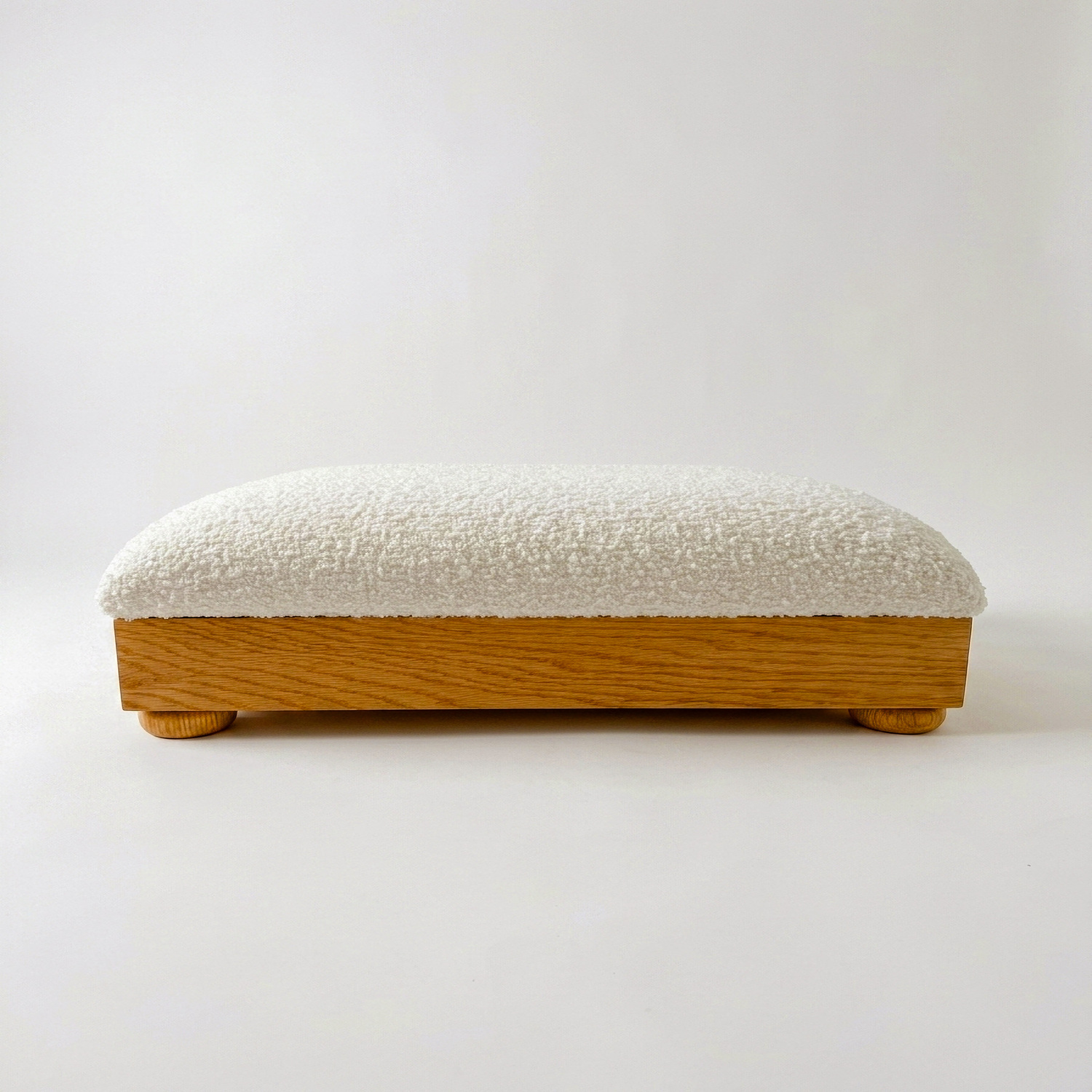 Pouf en bois