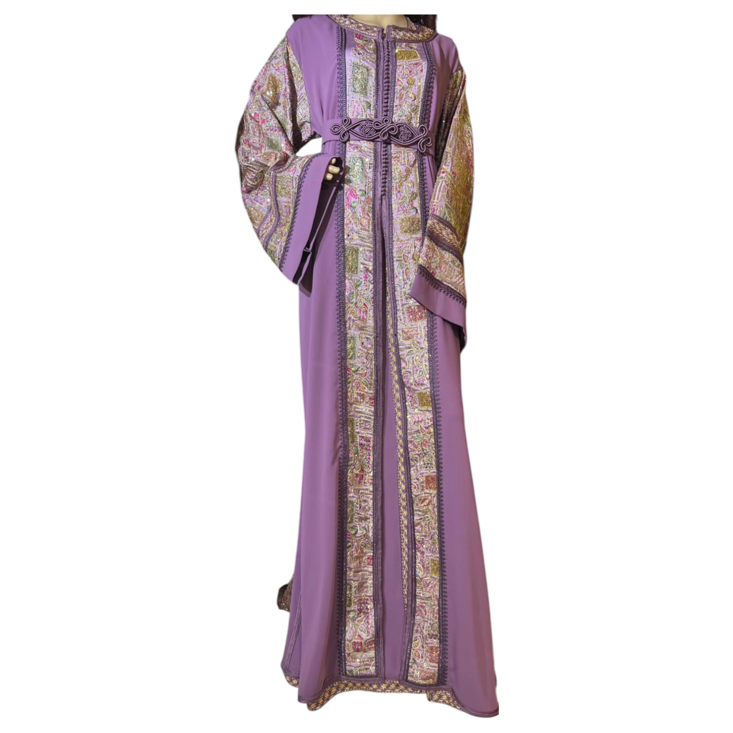 Lebssa marocaine traditionnelle en crêpe mauve