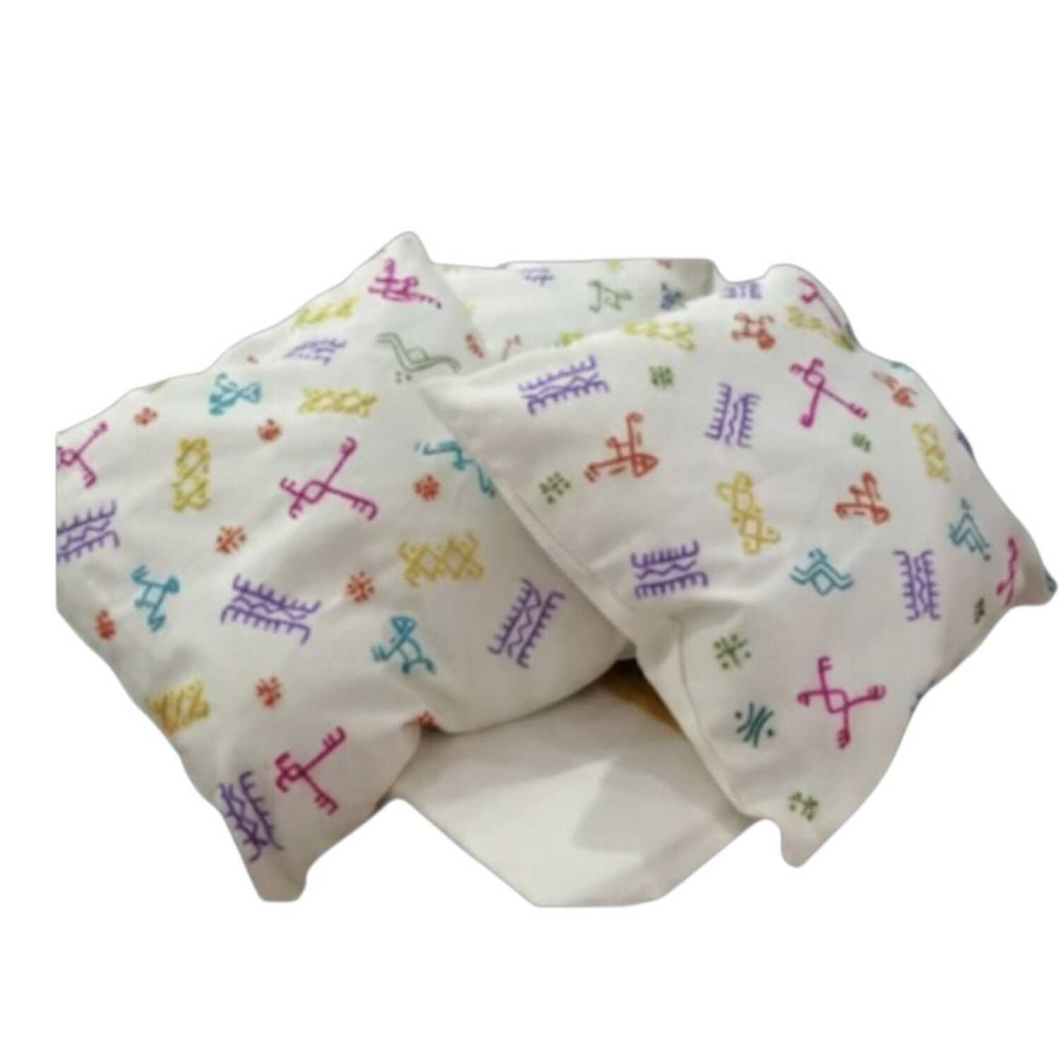 Coussin broderie tatouage
