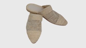 حذاء نساء بكعب عادي