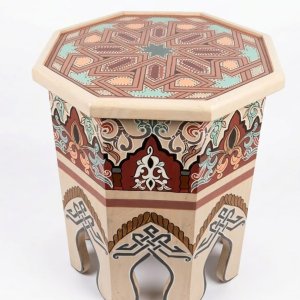 Petite table en bois