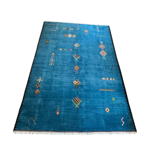 Tapis Rbati avec décoration Amazigh